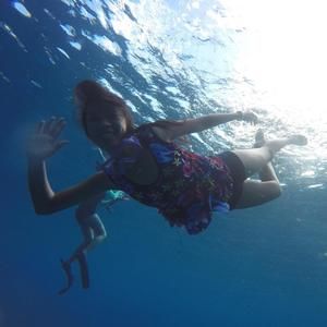 Meet your Posher, Nina